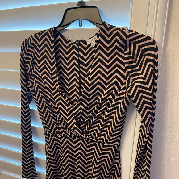 LoveFire dress - size S - Picture 5 of 5